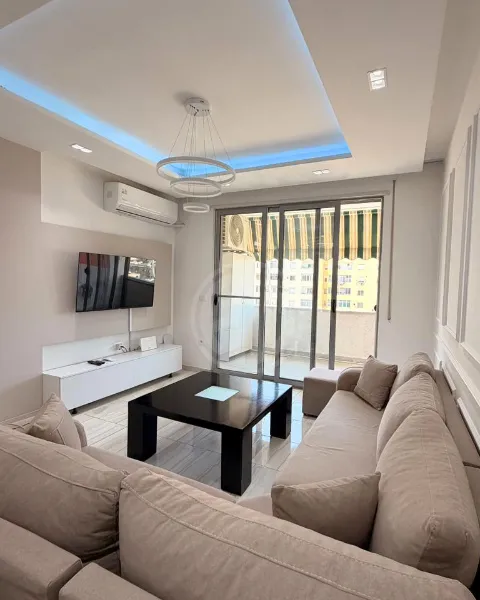 Продається квартира 2+1 Durres біля Ish Urt