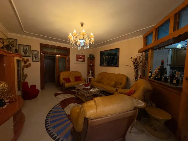 Apartmán 3+1+2 s výhledem na moře -Vollga- Durres - Image 3