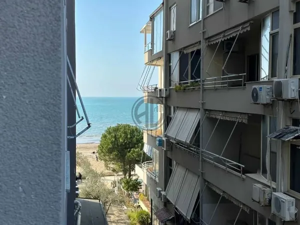 🌊 АПАРТАМЕНТ 1+1 З ВИДОМ НА МОРЕ – ПОРУЧ З ГОТЕЛЕМ MAJESTIC, DURRËS