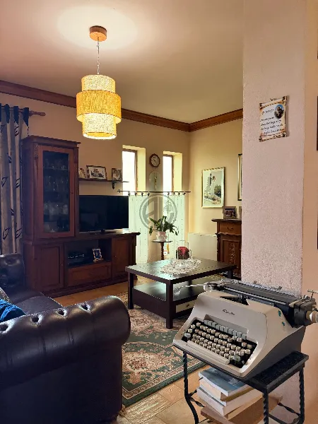 Продається 3-поверхова вілла з ділянкою 1533 м2 – Kavajë, Rruga Dytësore