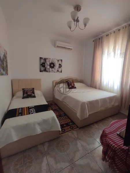 Здається в оренду перший поверх приватної вілли 3+3 за 700€, Plazh Durres - Image 3